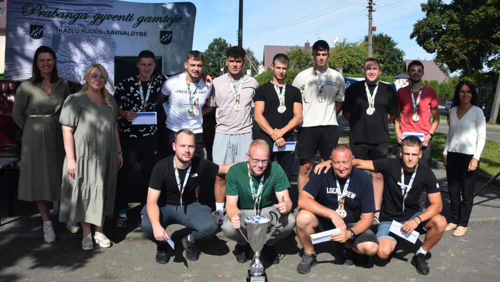 Kazlų Rūdos savivaldybės Taurės čempionais futbole tapo Marijampolės „Niekur nežaidę“